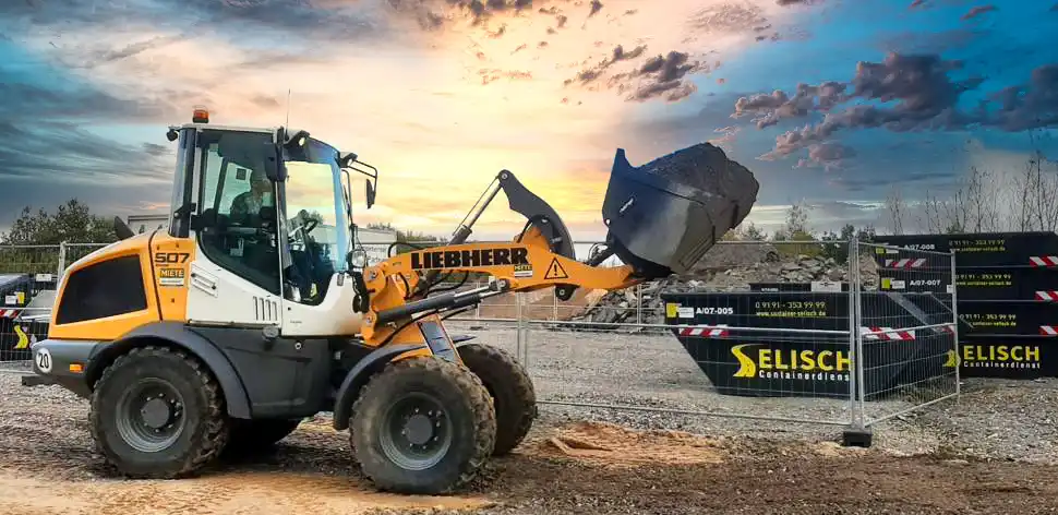 LIEBHERR Radlader L 508 Compact